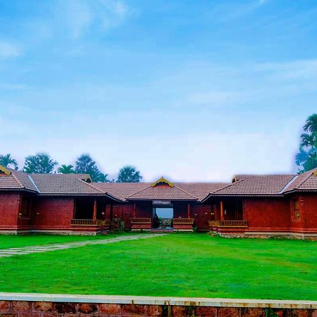 Parampara Resort Chikmagalur Kalasa المظهر الخارجي الصورة