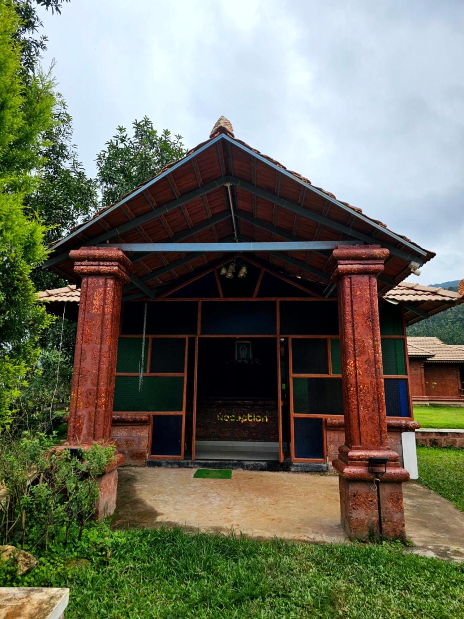 Parampara Resort Chikmagalur Kalasa المظهر الخارجي الصورة